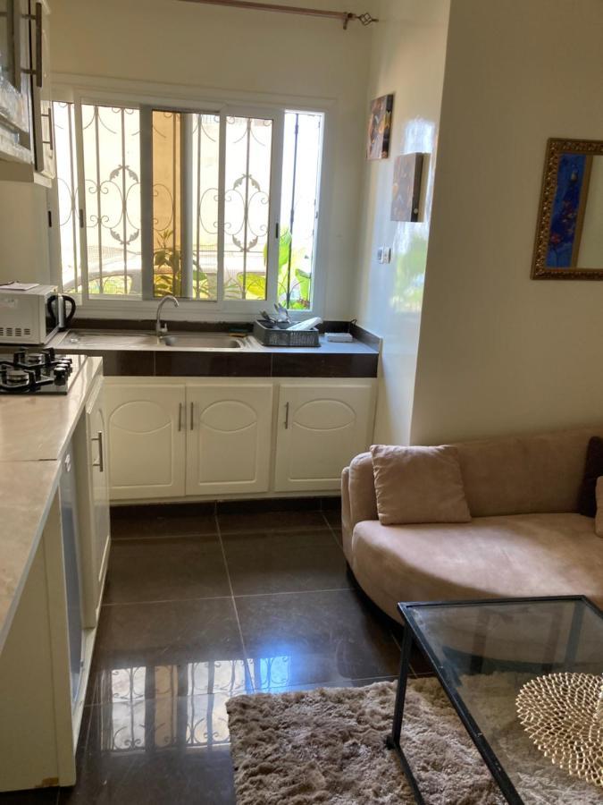 Chez Camille A Zac Mbao Apartment Diokoul Екстериор снимка
